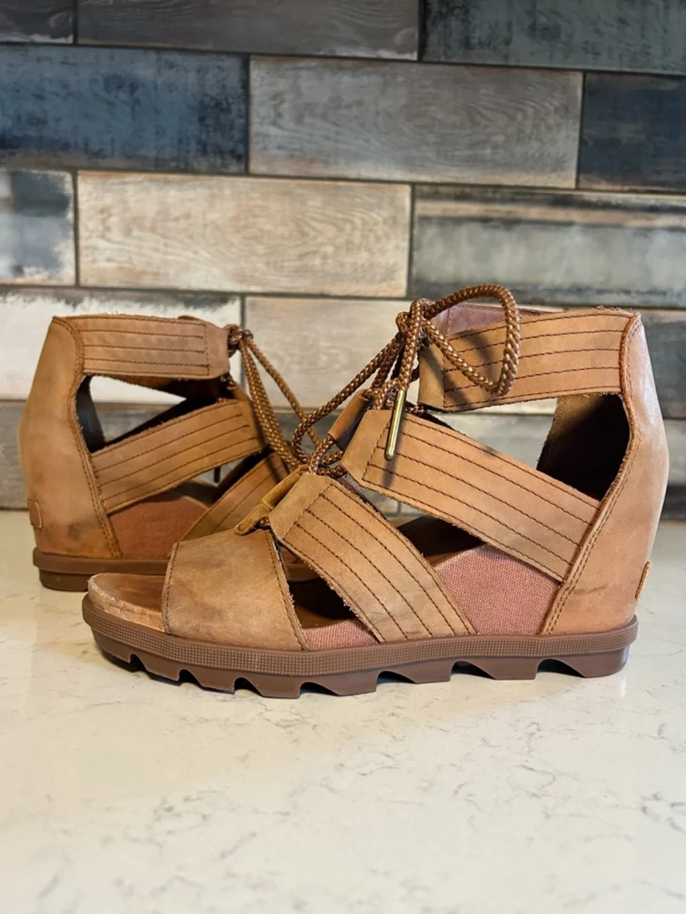 Sorel Joanie II Lace Up Wedge Sandals Tan Brown Waterproof Leather - Picture 5 of 16